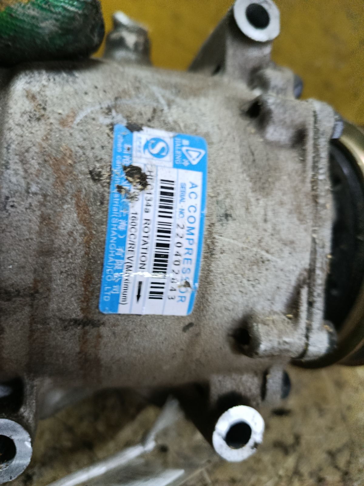 Компрессор кондиционера на Honda City GD6 L13A Фото 3