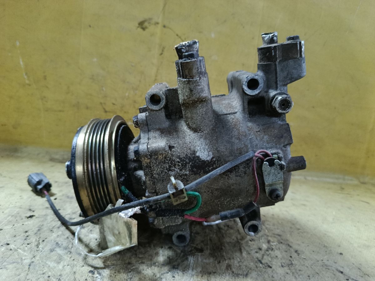 Компрессор кондиционера на Honda City GD6 L13A Фото 4