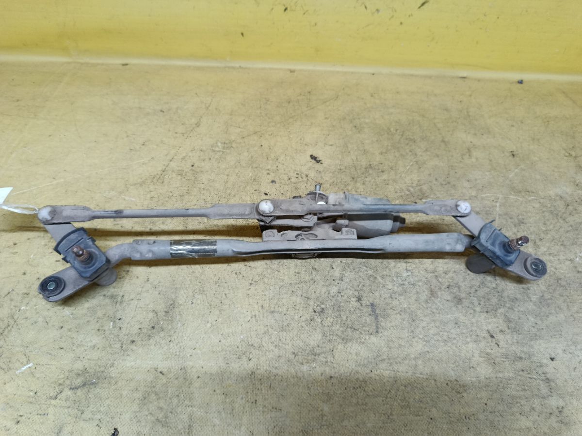Мотор привода дворников 98110-1X000 на Kia Cerato TD Фото 3
