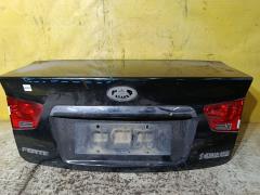 Крышка багажника на Kia Forte TD Фото 2