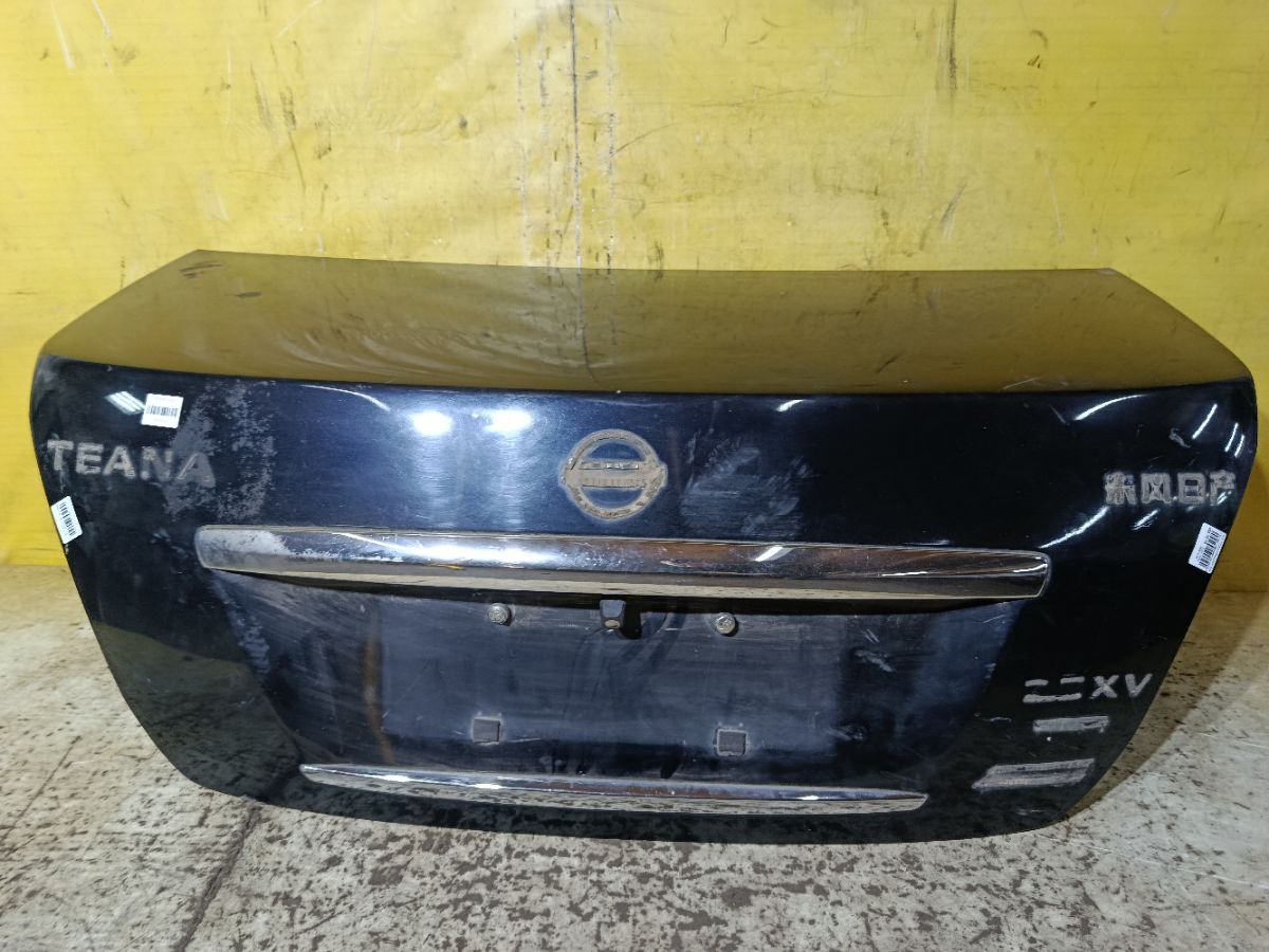 Крышка багажника на Nissan Teana J32 Фото 2
