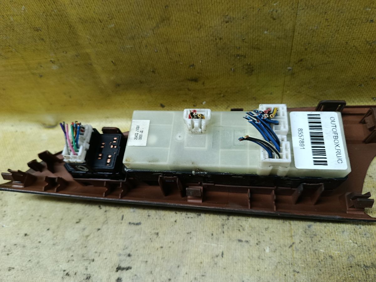 Блок упр-я стеклоподъемниками 25401-JN01A на Nissan Teana J32 Фото 5