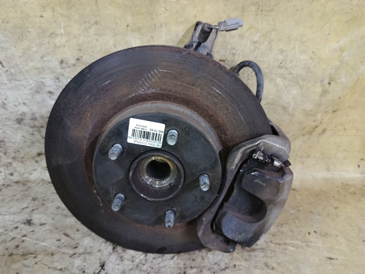 Ступица на Nissan Teana J32 VQ25DE Фото 3
