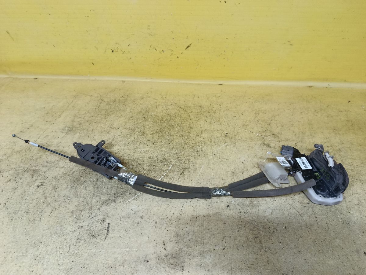 Замок двери на Nissan Teana J32 Фото 2