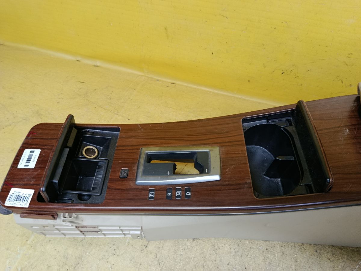 Подлокотник на Nissan Teana J32 Фото 5