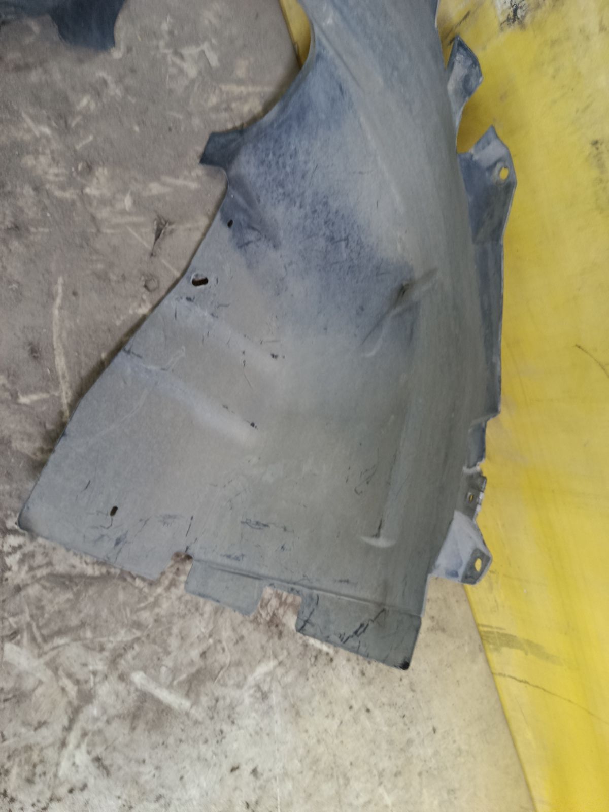Подкрылок M5M59-16114-AB на Ford Focus 2 Фото 2