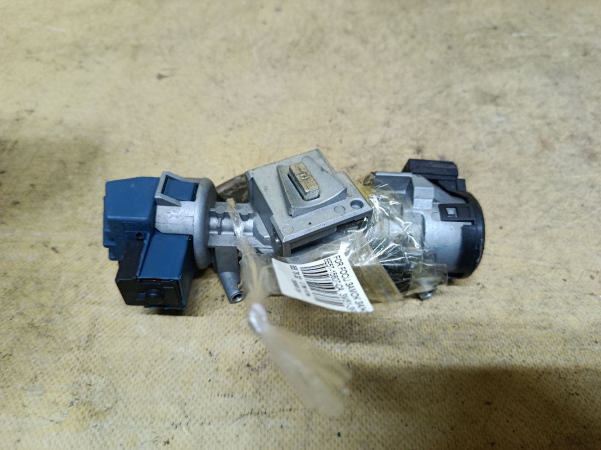 Замок зажигания 6E5T-15607-CA, 3M51-3F880-AE на Ford Focus 2 Фото 3