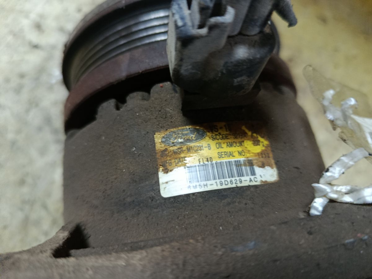Компрессор кондиционера 6M5H-19D629-AC на Ford Focus 2 Фото 4