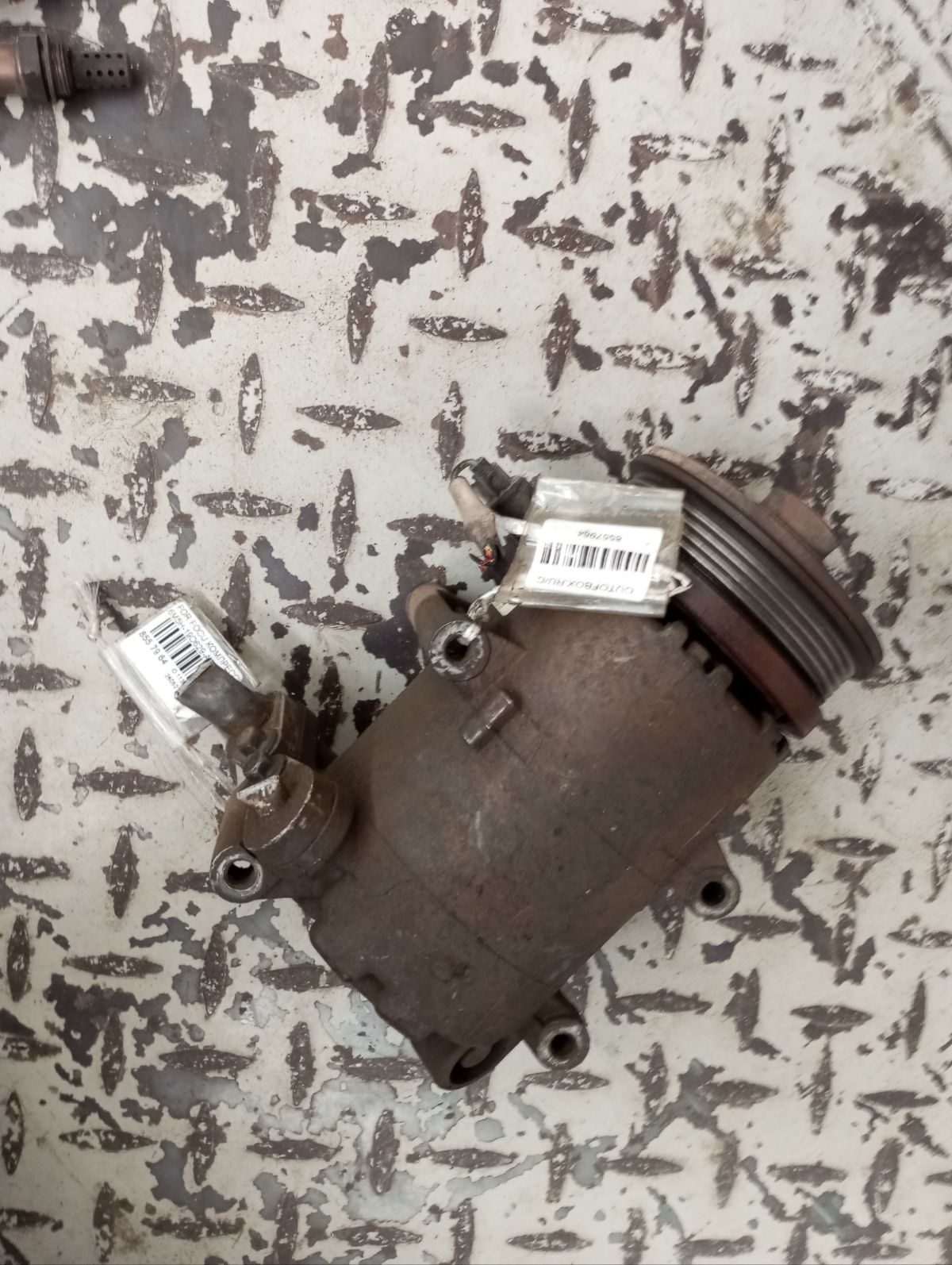 Компрессор кондиционера 6M5H-19D629-AC на Ford Focus 2 Фото 7