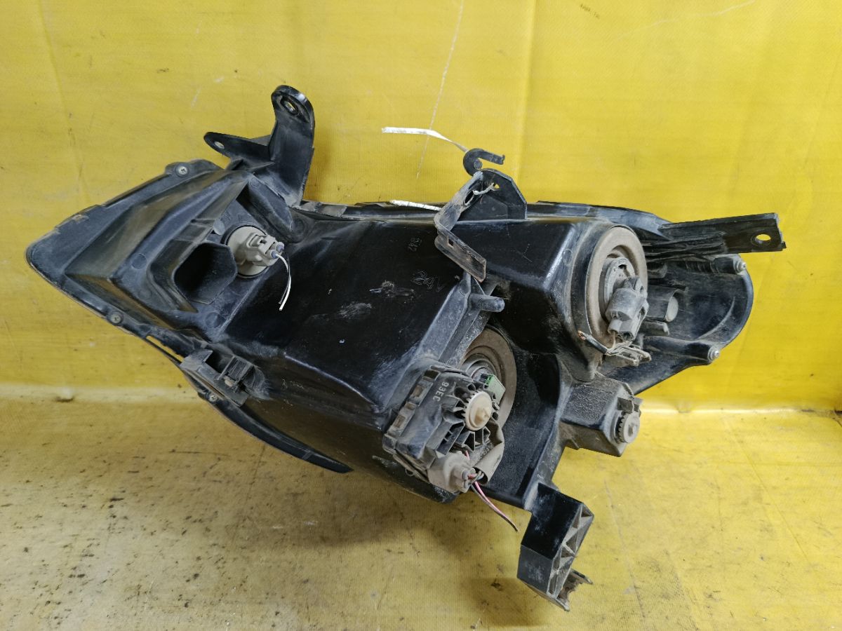 Фара 100-16750 100-16750, на Nissan Bluebird Sylphy G11 Фото 5