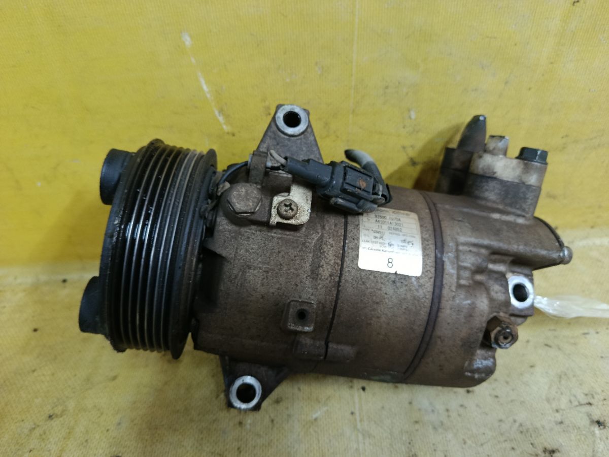 Компрессор кондиционера 92600-1U70A на Nissan Bluebird Sylphy G11 HR16DE Фото 2