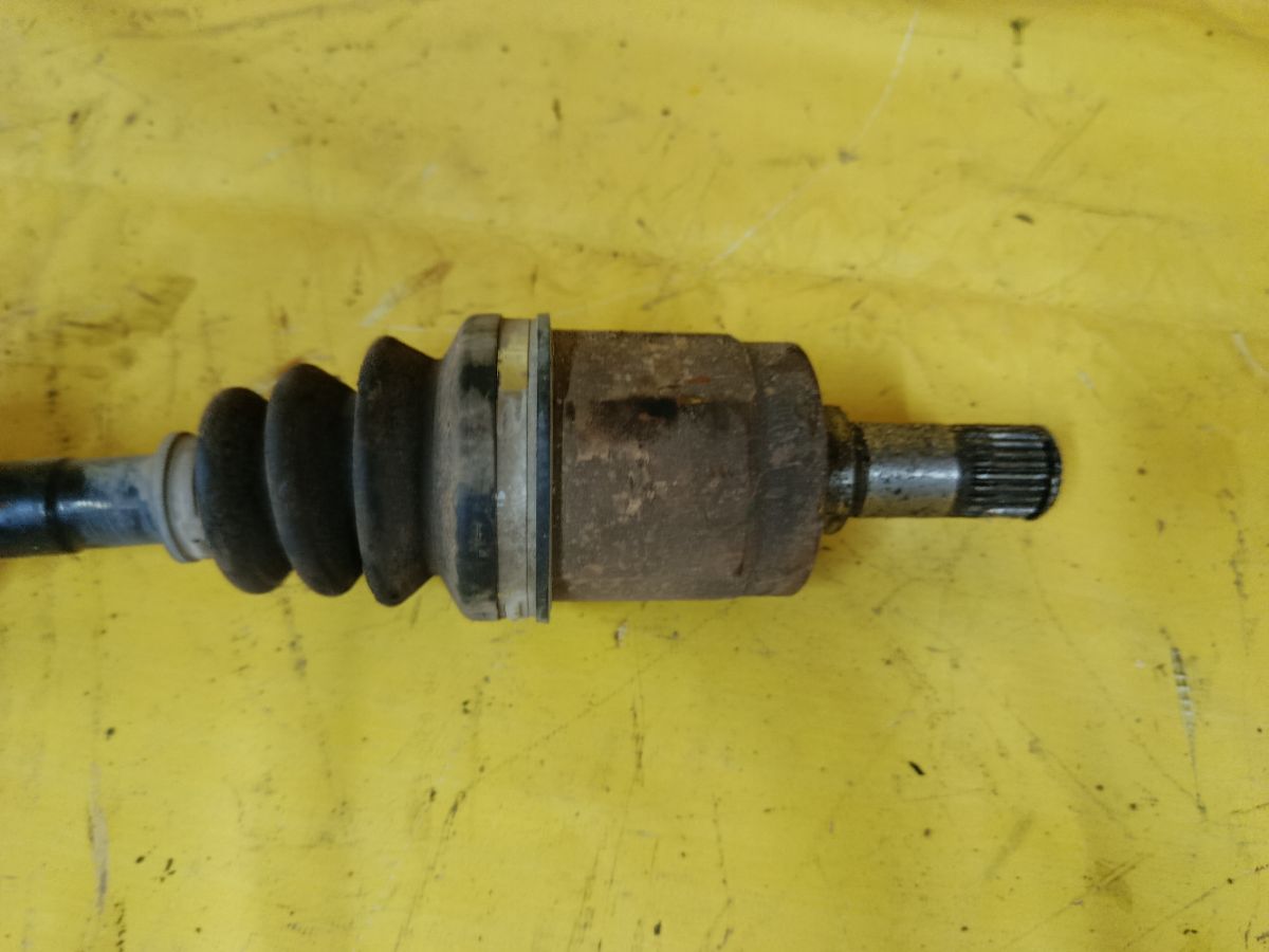 Привод на Honda Fit GD3 L15A Фото 3