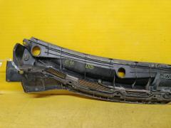 Решетка под лобовое стекло 66862-ED500 на Nissan Tiida C11 Фото 7