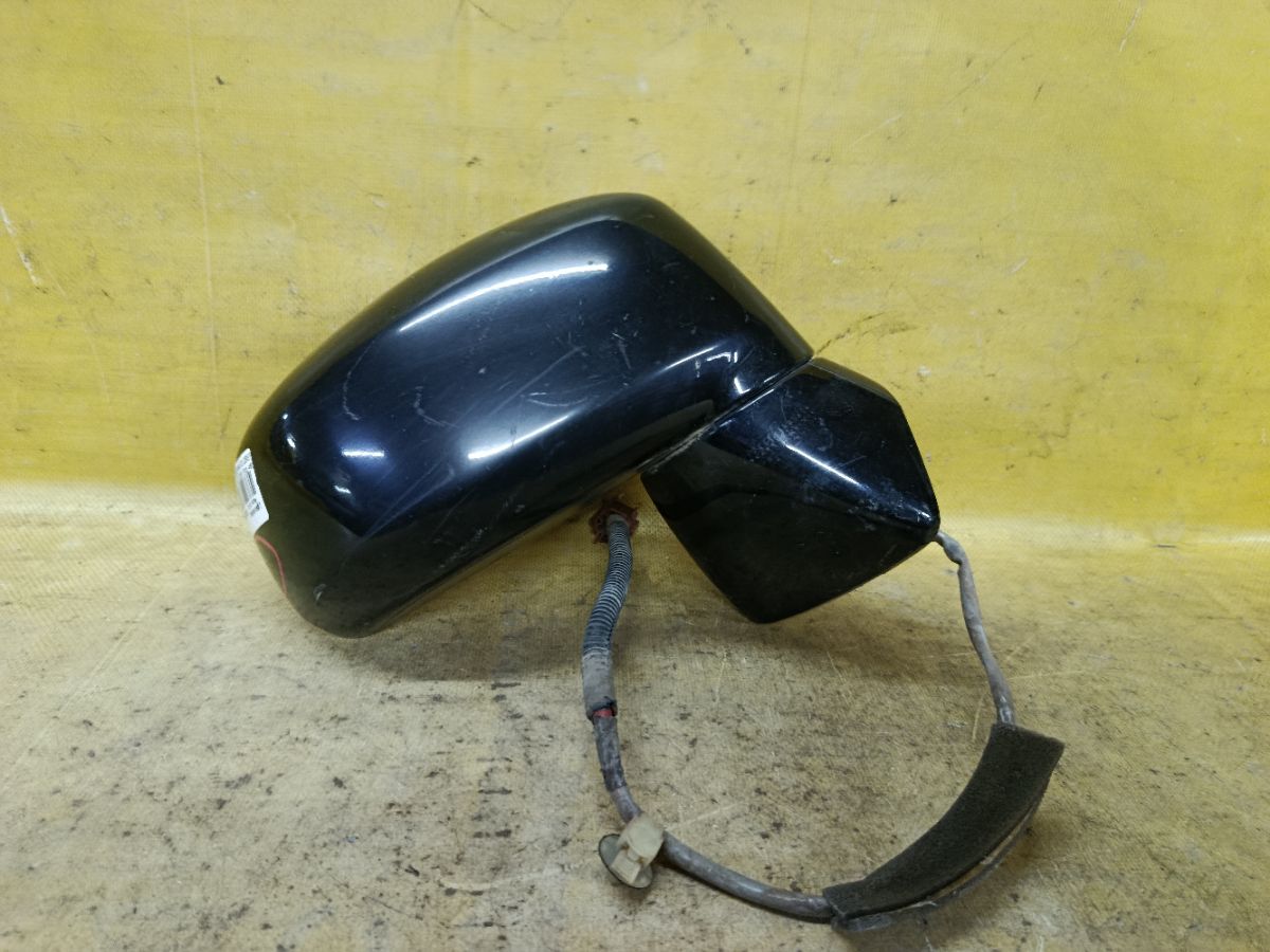 Зеркало двери боковой на Nissan Tiida C11 Фото 2