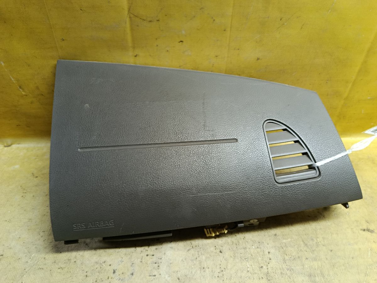 Air bag на Nissan Tiida C11 Фото 2