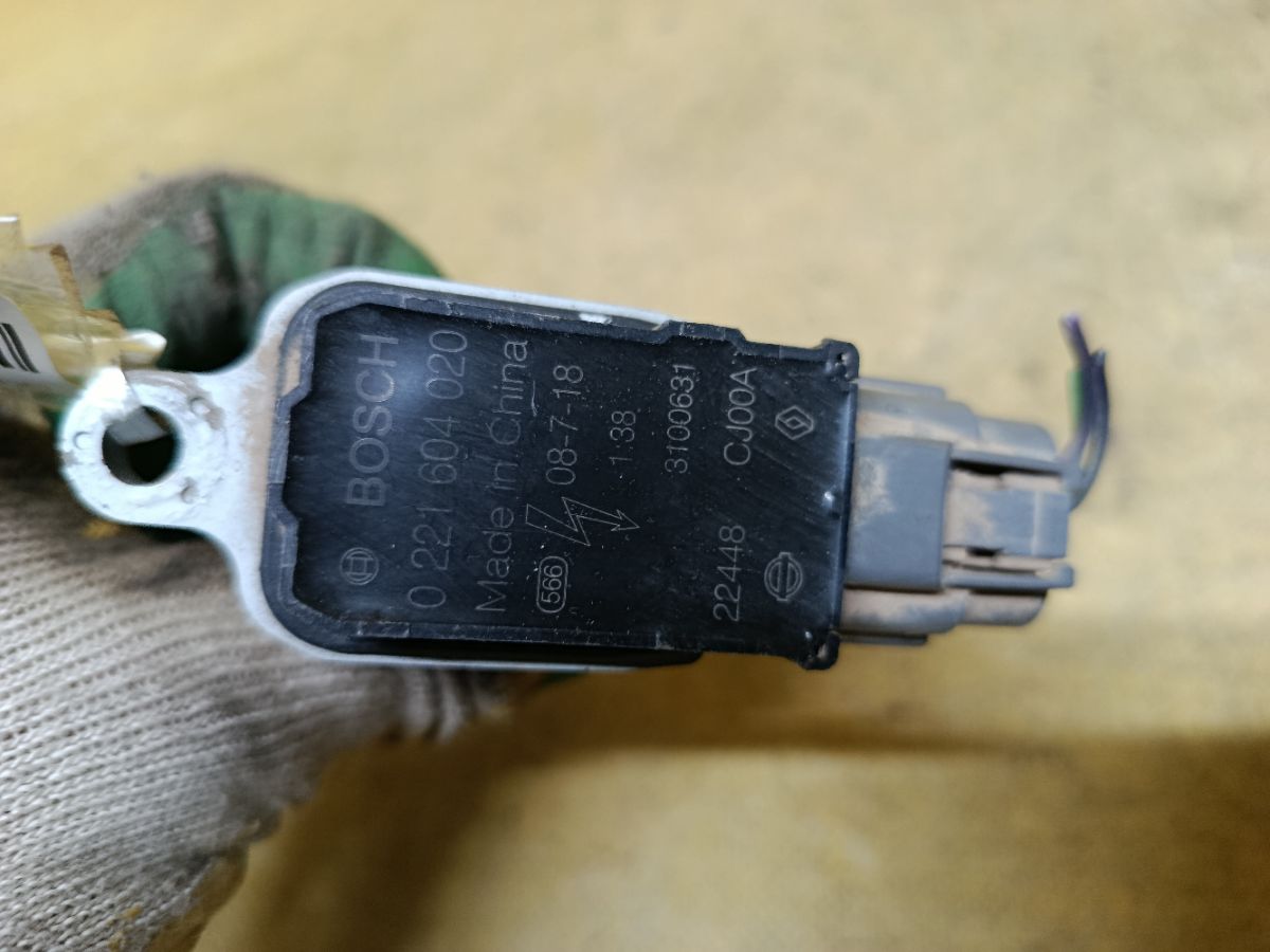 Катушка зажигания 22448-CJ00A на Nissan Tiida C11 HR16DE Фото 3
