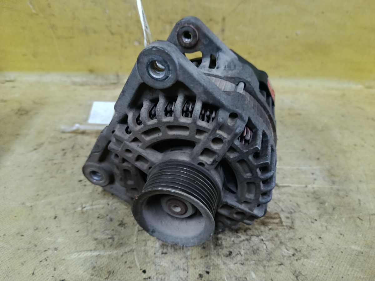 Генератор 23100-ED50A на Nissan Tiida C11 HR16DE Фото 2