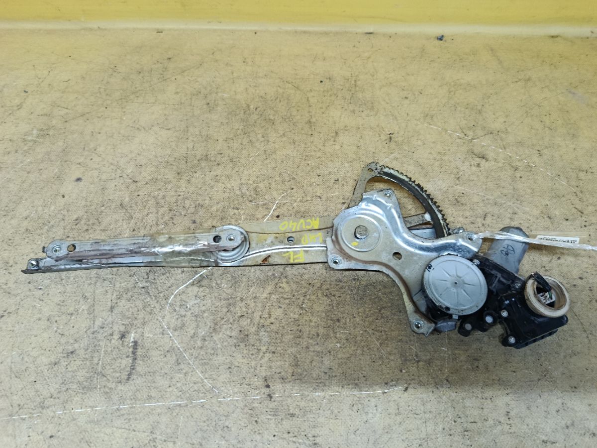 Стеклоподъемный механизм 85702-06020 на Toyota Camry ACV40 Фото 3