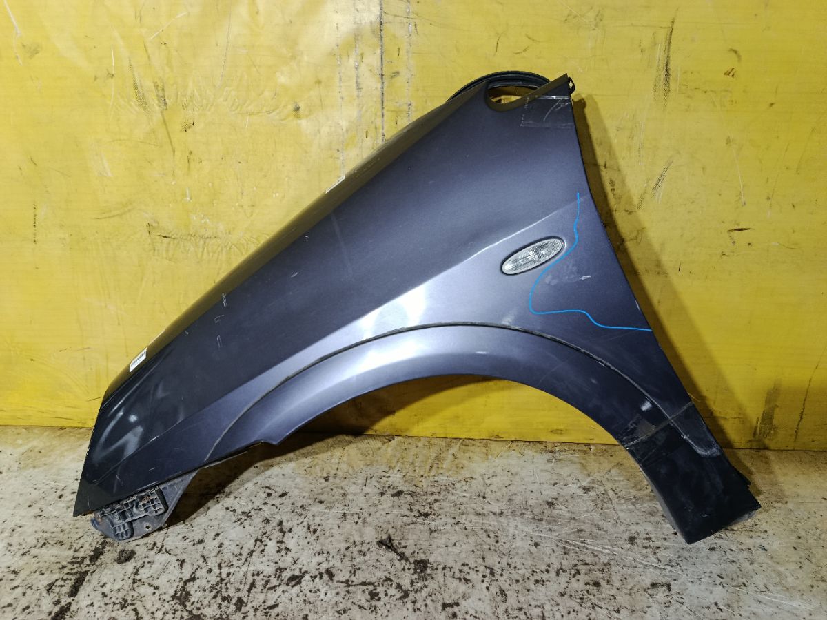 Крыло переднее на Suzuki Aerio Wagon RB21S Фото 2