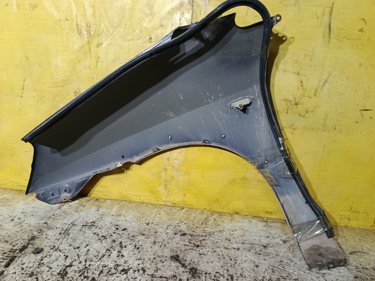 Крыло переднее на Suzuki Aerio Wagon RB21S Фото 7