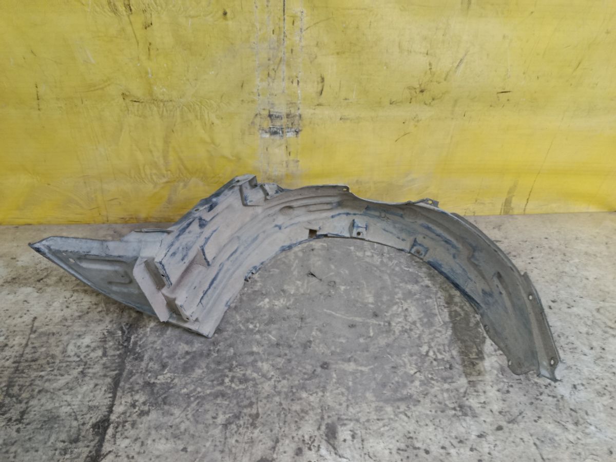 Подкрылок 72311-59J00 на Suzuki Aerio Wagon RB21S M15A Фото 2
