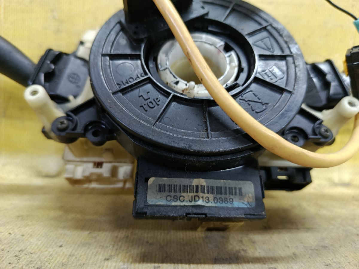 Шлейф-лента air bag 37400-59J10 на Suzuki Liana RB21S Фото 3