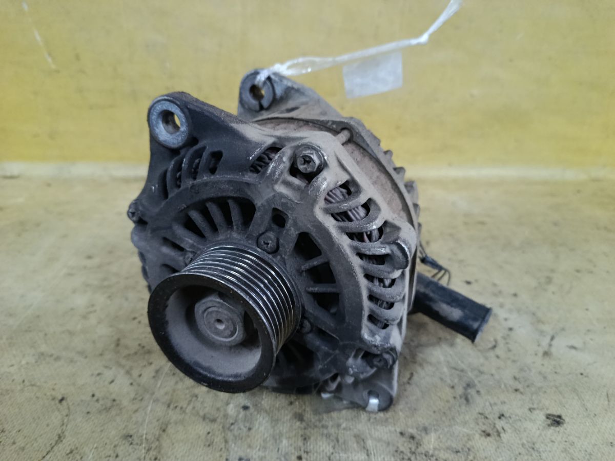 Генератор 23100-1AA1A на Nissan Teana J32 VQ25DE Фото 3