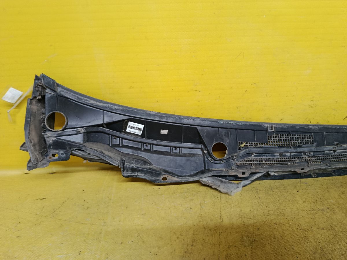 Решетка под лобовое стекло 66862-JN00A на Nissan Teana J32 Фото 7
