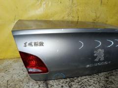 Крышка багажника на Peugeot 408 Фото 4