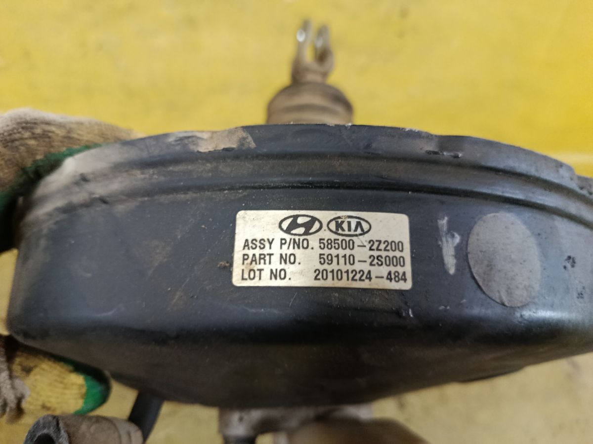 Главный тормозной цилиндр 58500-2Z200, 59110-2S000 на Hyundai Ix35 LM G4KD Фото 4