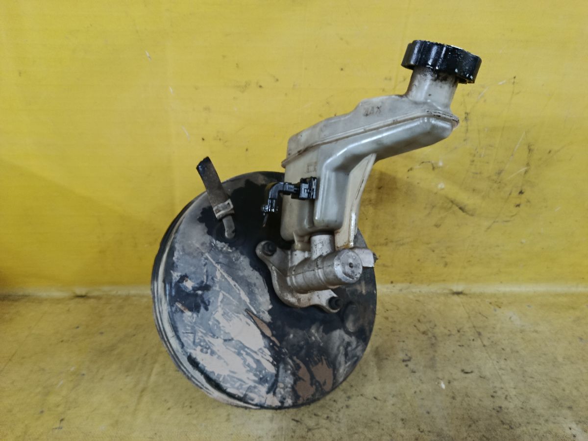 Главный тормозной цилиндр 58500-2Z100, 59110-2S000 на Hyundai Ix35 LM G4KD Фото 2
