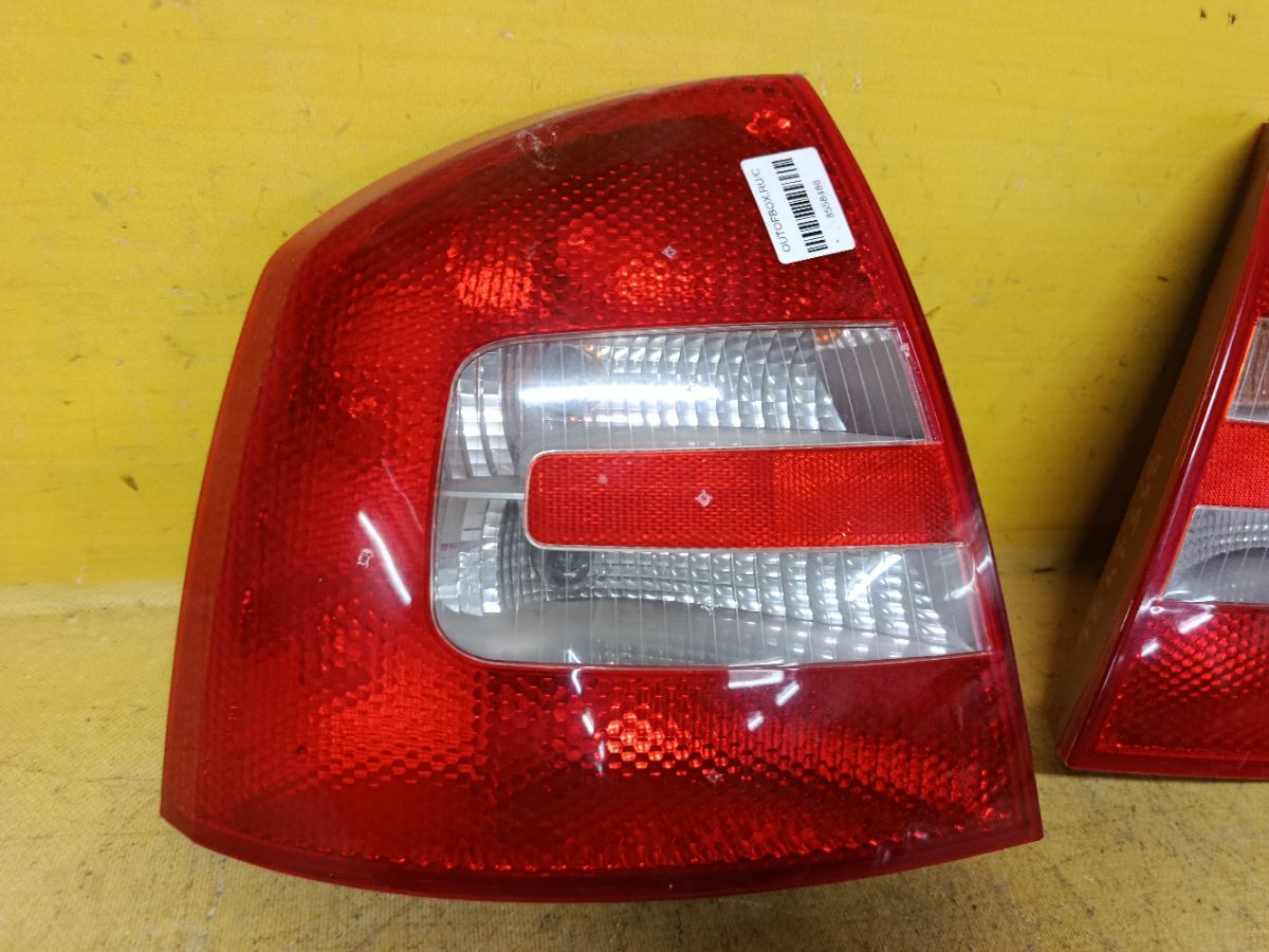 Стоп 1ZD945095, 1ZD945111, 1ZD945096, 1ZD945112 на Skoda Octavia A5 1Z Фото 4
