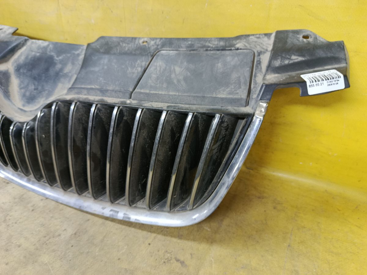 Решетка радиатора 5JD853668B, 5J0853123, 5J0853124 на Skoda Fabia 5J Фото 2
