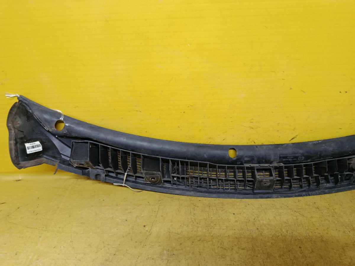 Решетка под лобовое стекло 5J0819407A, 5J1819415D на Skoda Fabia 5J Фото 5