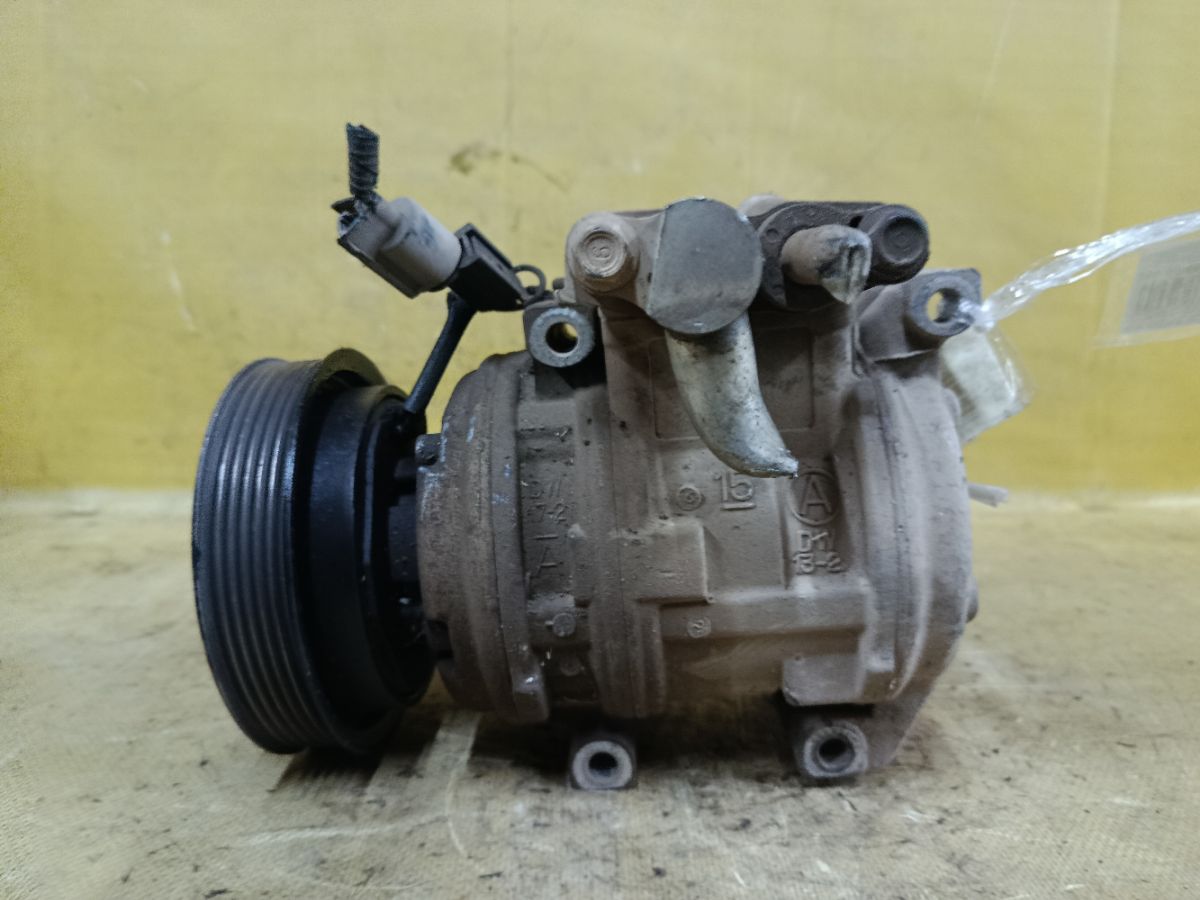 Компрессор кондиционера 97701-1X000 на Kia Cerato TD G4FC Фото 1