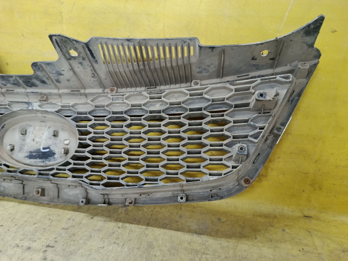 Решетка радиатора 86351-1X000 на Kia Cerato TD Фото 6
