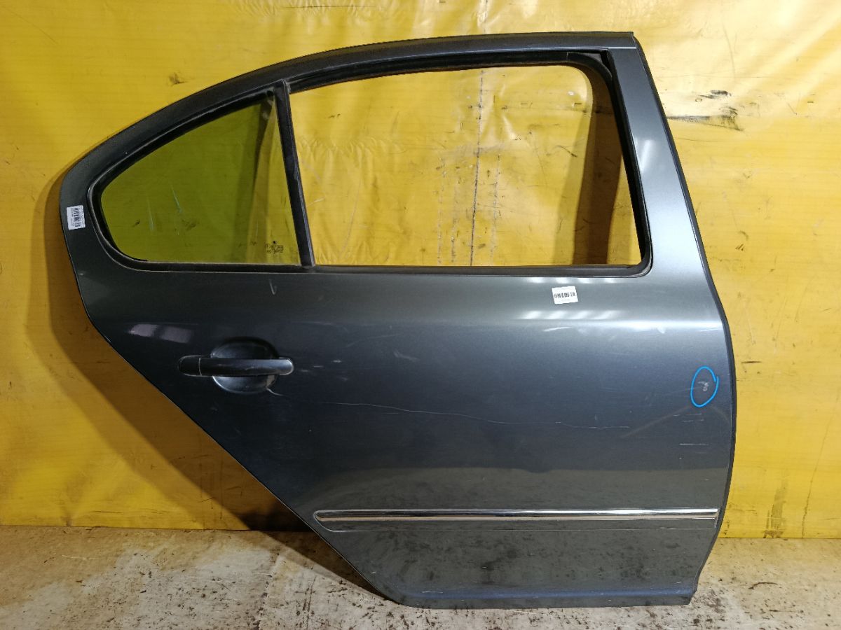Дверь боковая на Skoda Octavia Фото 1