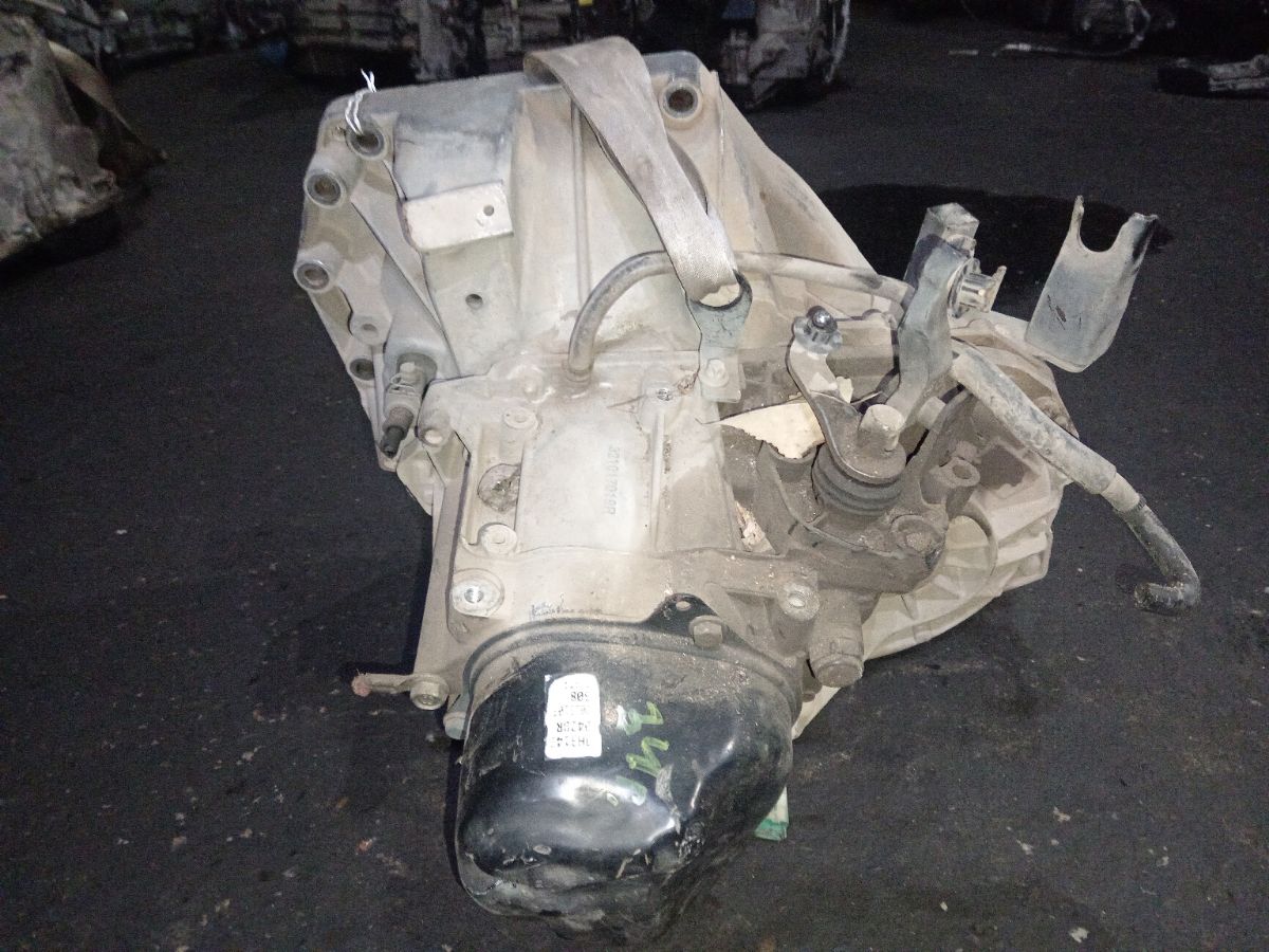 КПП механическая на Nissan Bluebird Sylphy G11 HR16DE Фото 4