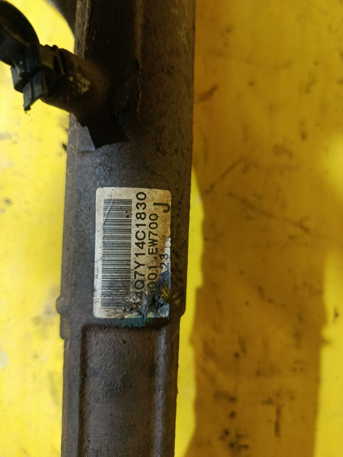 Рулевая рейка 48001-EW700 на Nissan Bluebird Sylphy G11 HR16DE Фото 4
