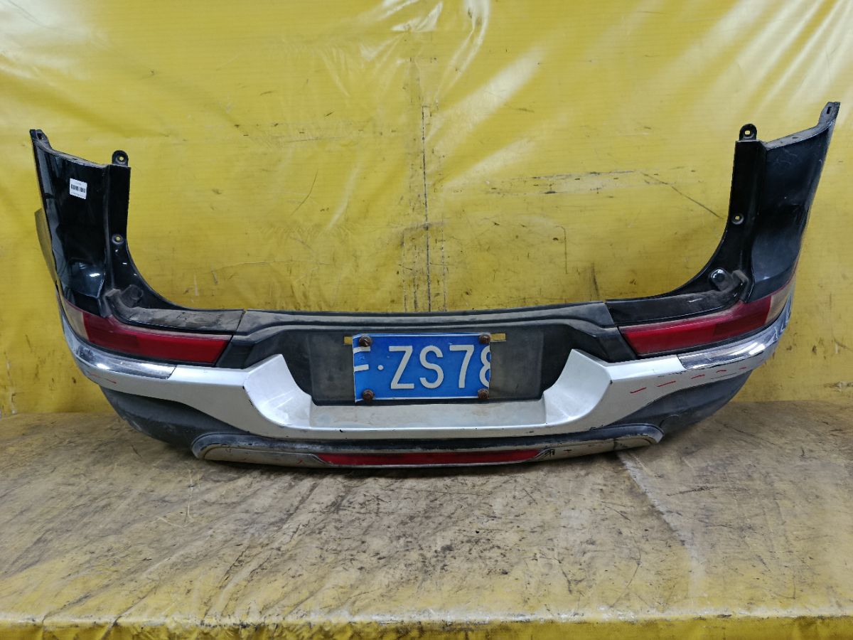 Бампер на Kia Sportage SL Фото 1