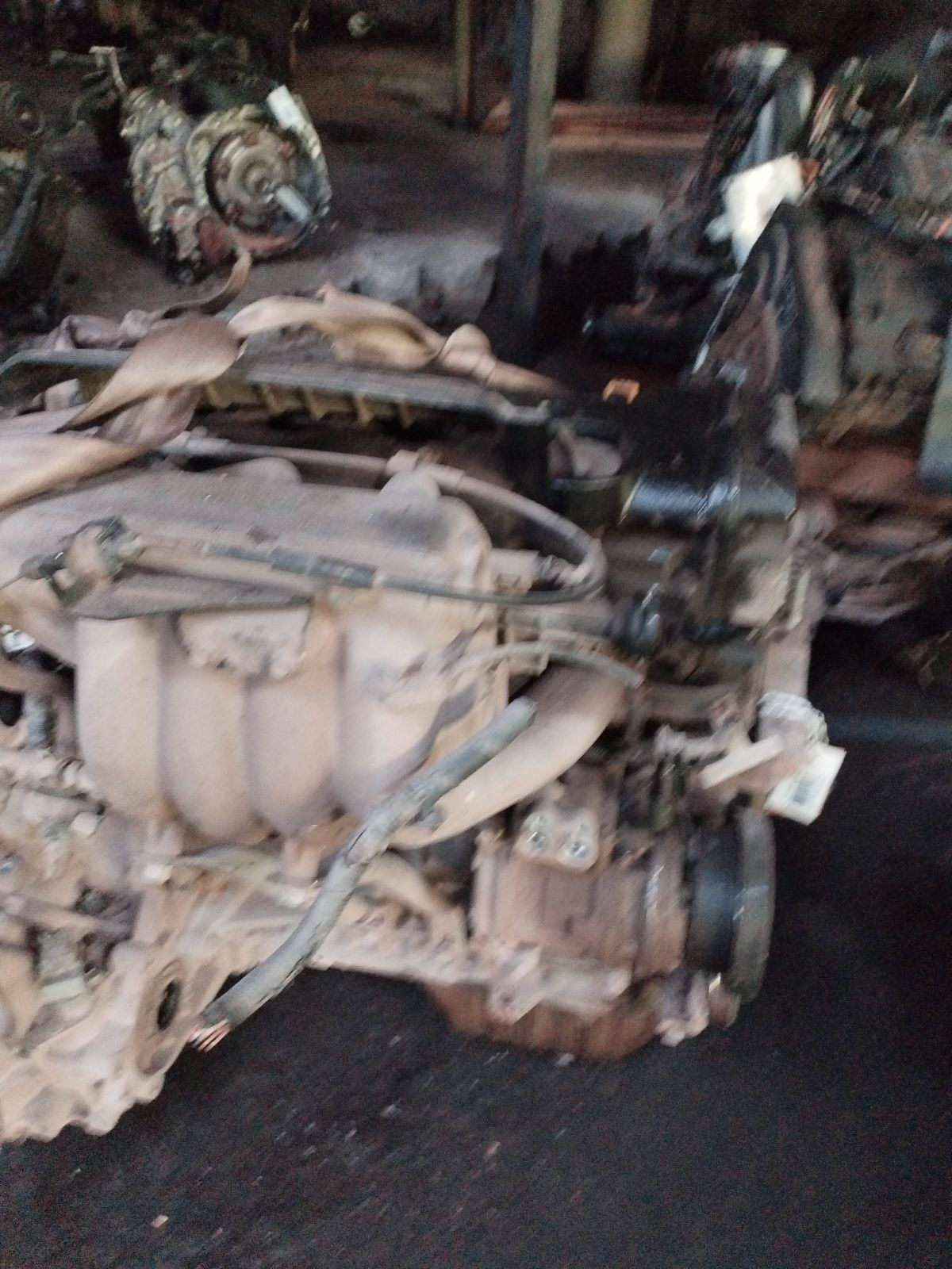 Двигатель на Kia Sportage KM G4GC Фото 2