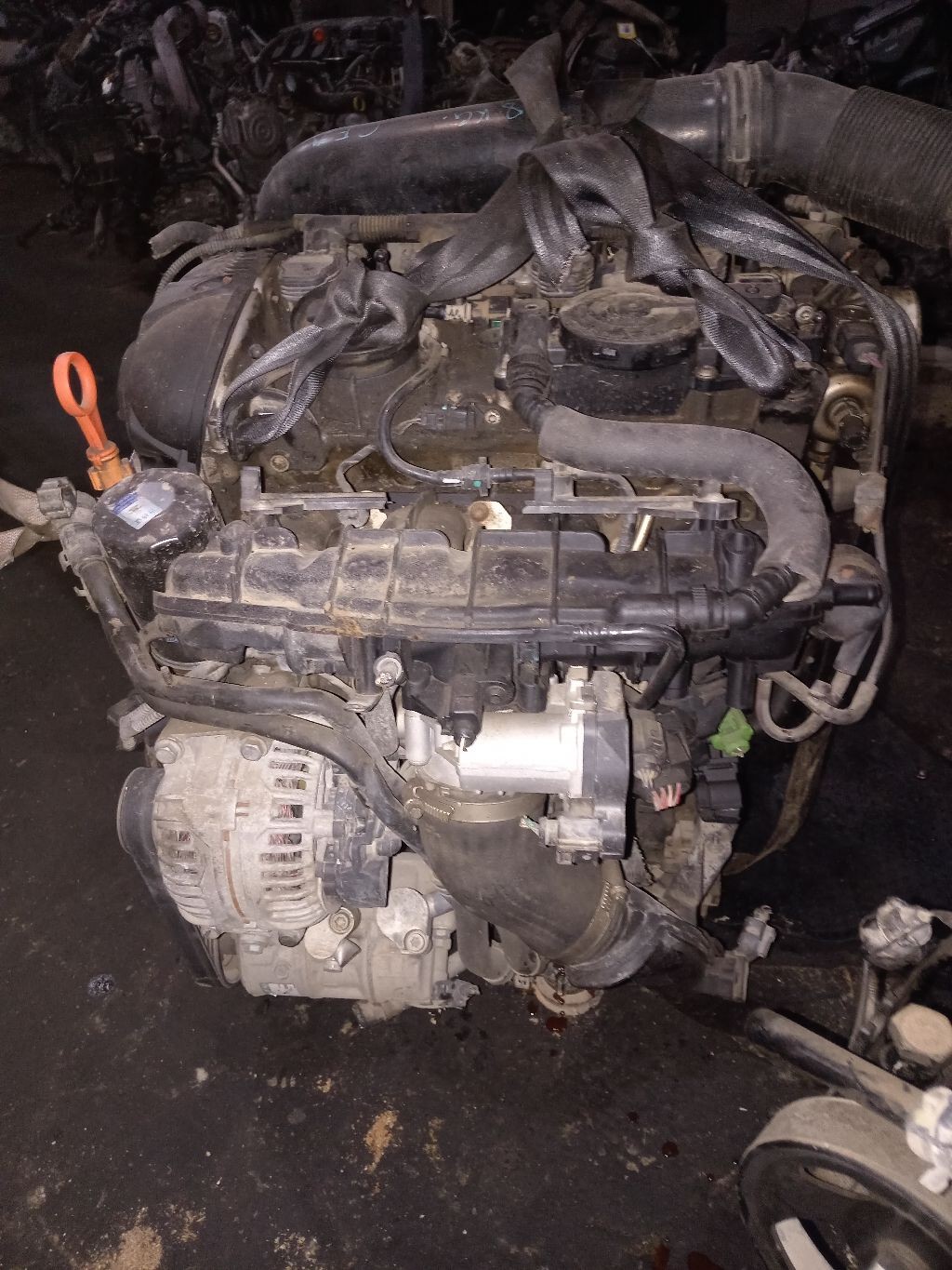 Двигатель на Volkswagen Passat 3C CEA Фото 3