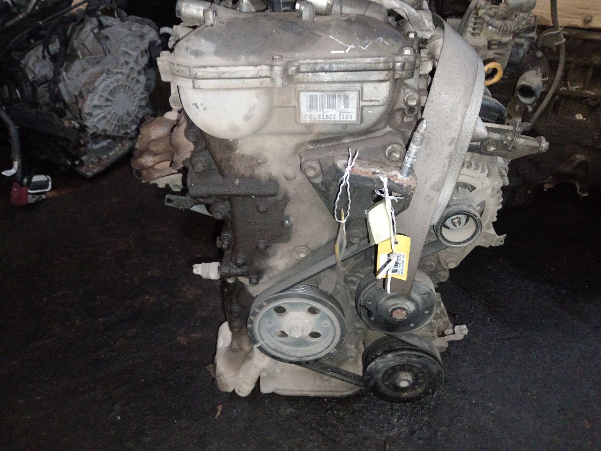 Двигатель на Toyota Corolla ZRE150L 2ZR-FE Фото 1
