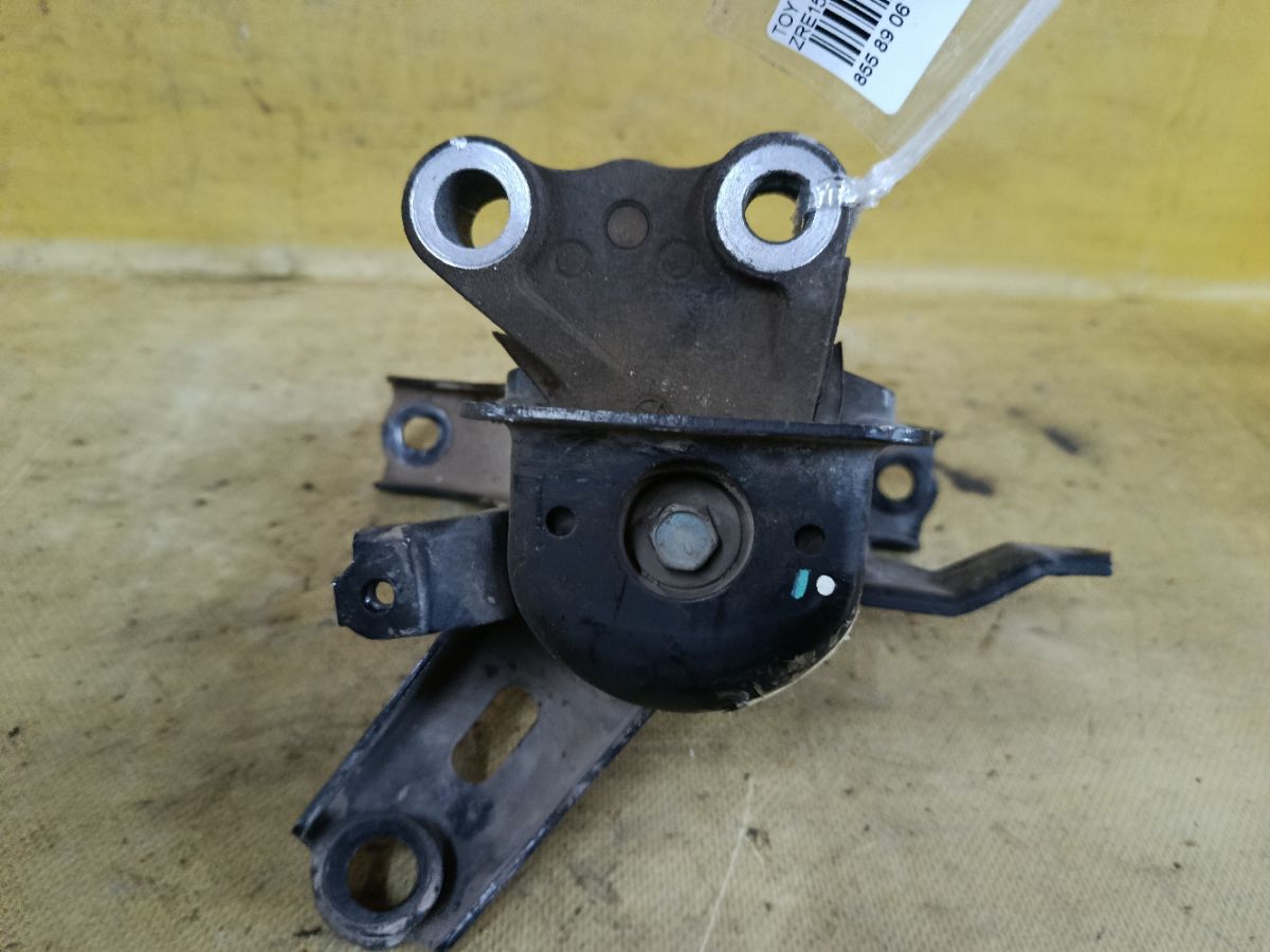 Подушка двигателя на Toyota Corolla ZRE150L 2ZR-FE Фото 2