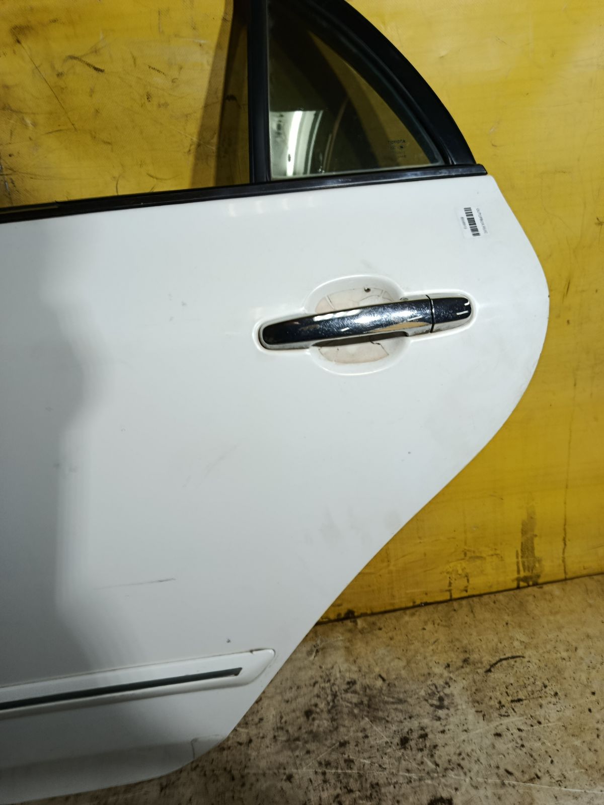 Дверь боковая на Toyota Corolla ZRE151L Фото 6