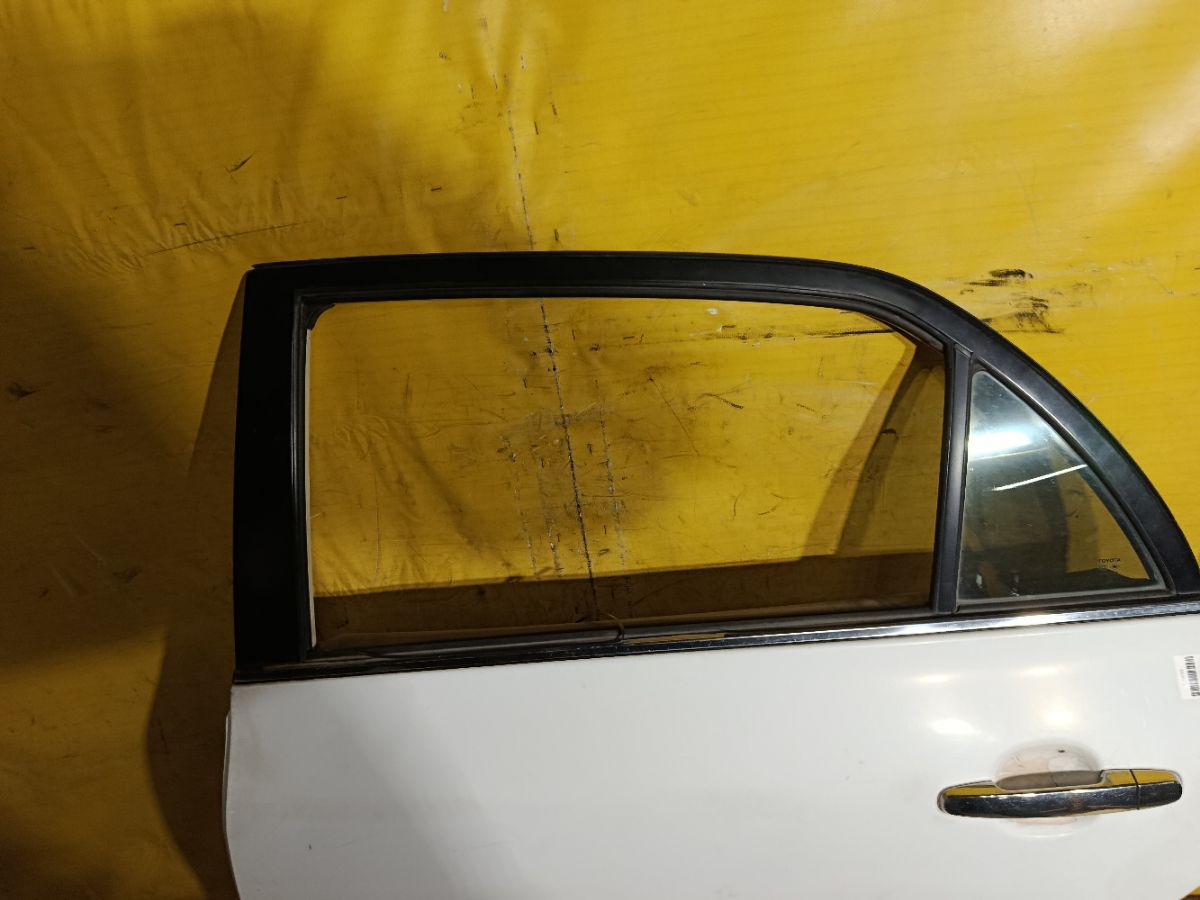 Дверь боковая на Toyota Corolla ZRE151L Фото 7