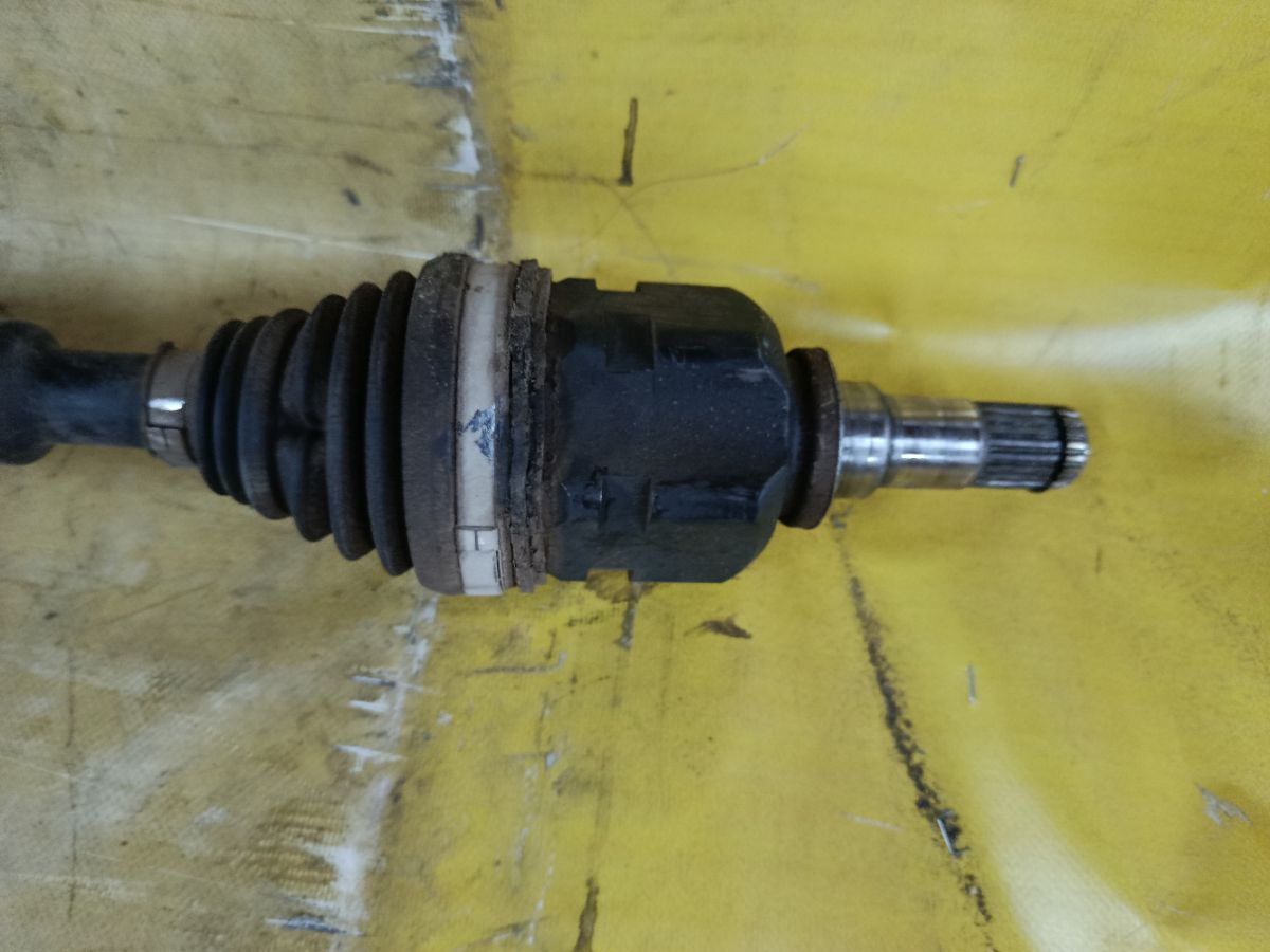 Привод на Toyota Corolla ZRE150L 2ZR-FE Фото 2