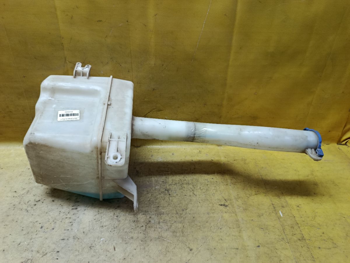 Бачок омывателя 98610-2E001, 98610-2E011, 98510-2C100 на Hyundai Tucson JM Фото 3