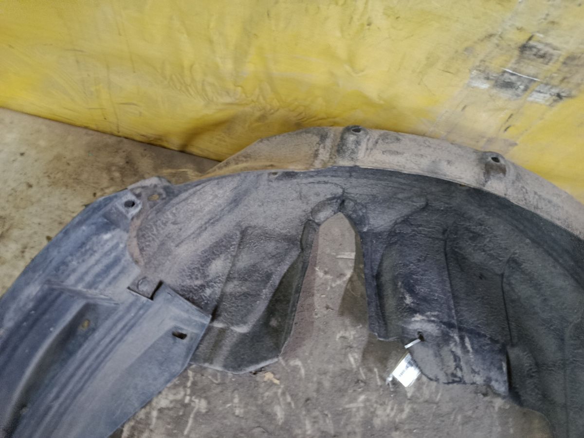 Подкрылок 52591-02160 на Toyota Corolla ZRE151L 1ZR-FE Фото 3