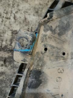 Защита двигателя 51441-02300 на Toyota Corolla ZRE151L 1ZR-FE Фото 4